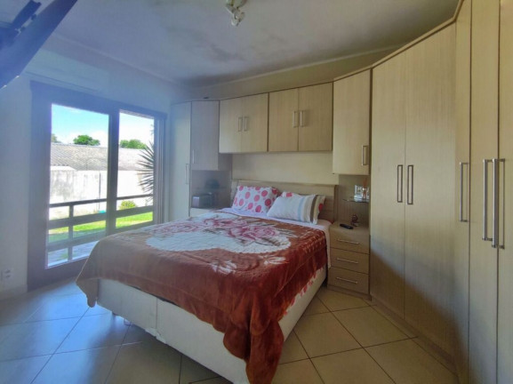 Imagem Imóvel com 5 Quartos à Venda, em Belém Novo - Porto Alegre Imagem Imóvel com 5 Quartos à Venda, em Belém Novo - Porto Alegre