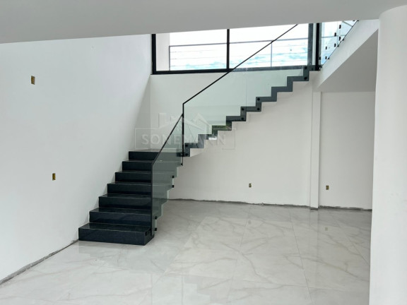 Imagem Casa com 3 Quartos à Venda, 236 m² em São João Do Rio Vermelho - Florianópolis