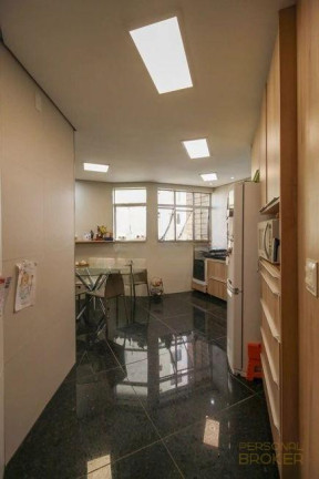 Imagem Apartamento com 4 Quartos à Venda, 163 m² em Santo Antônio - Belo Horizonte Imagem Apartamento com 4 Quartos à Venda, 163 m² em Santo Antônio - Belo Horizonte