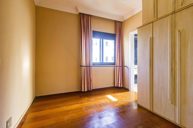 Imagem Apartamento com 3 Quartos à Venda, 192 m² em Moema - São Paulo Imagem Apartamento com 3 Quartos à Venda, 192 m² em Moema - São Paulo