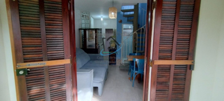 Imagem Sobrado com 1 Quarto à Venda, 51 m² em Massaguaçu - Caraguatatuba Imagem Sobrado com 1 Quarto à Venda, 51 m² em Massaguaçu - Caraguatatuba