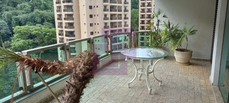 Imagem Apartamento com 3 Quartos à Venda, 230 m² em Pitangueiras - Guarujá Imagem Apartamento com 3 Quartos à Venda, 230 m² em Pitangueiras - Guarujá