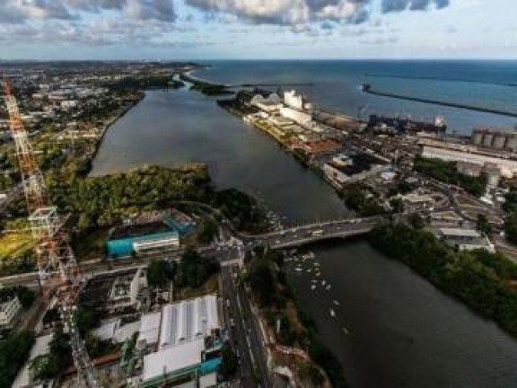 Imagem Imóvel com 3 Quartos à Venda, 121 m² em Aurora - Recife Imagem Imóvel com 3 Quartos à Venda, 121 m² em Aurora - Recife
