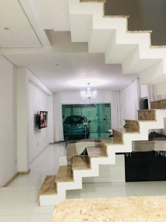 Imagem Sobrado com 3 Quartos à Venda, 430 m² em Itaim - Guarulhos Imagem Sobrado com 3 Quartos à Venda, 430 m² em Itaim - Guarulhos