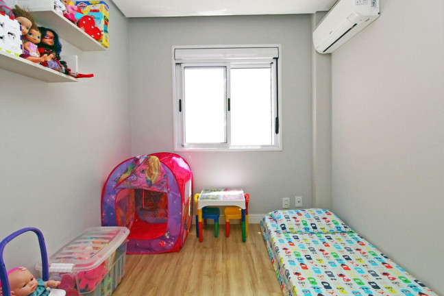 Imagem Apartamento com 2 Quartos à Venda, 52 m² em Santana - Porto Alegre Imagem Apartamento com 2 Quartos à Venda, 52 m² em Santana - Porto Alegre