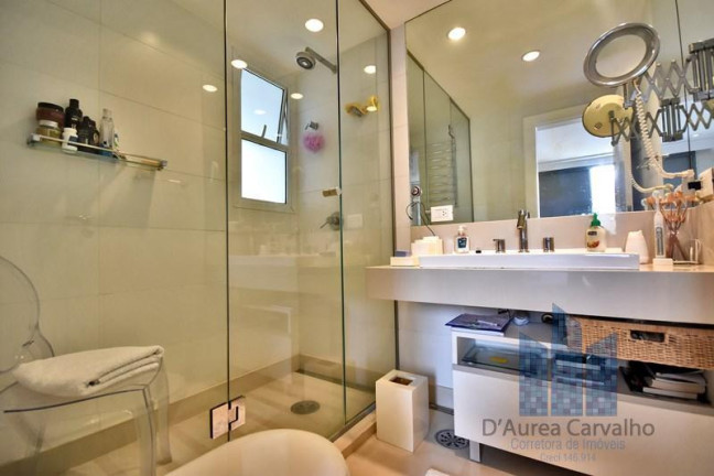 Imagem Apartamento com 3 Quartos à Venda, 181 m² em Moema - São Paulo Imagem Apartamento com 3 Quartos à Venda, 181 m² em Moema - São Paulo