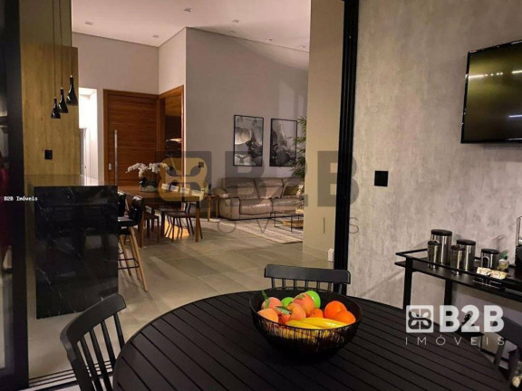 Imagem Casa com 3 Quartos à Venda, 221 m² em Spazio Verde Comendador - Bauru Imagem Casa com 3 Quartos à Venda, 221 m² em Spazio Verde Comendador - Bauru
