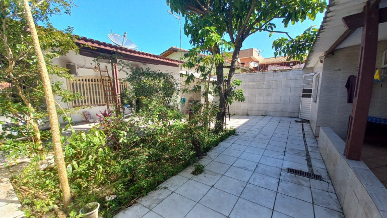 Imagem Casa com 2 Quartos à Venda, 170 m² em Balneário Gaivota - Itanhaém Imagem Casa com 2 Quartos à Venda, 170 m² em Balneário Gaivota - Itanhaém