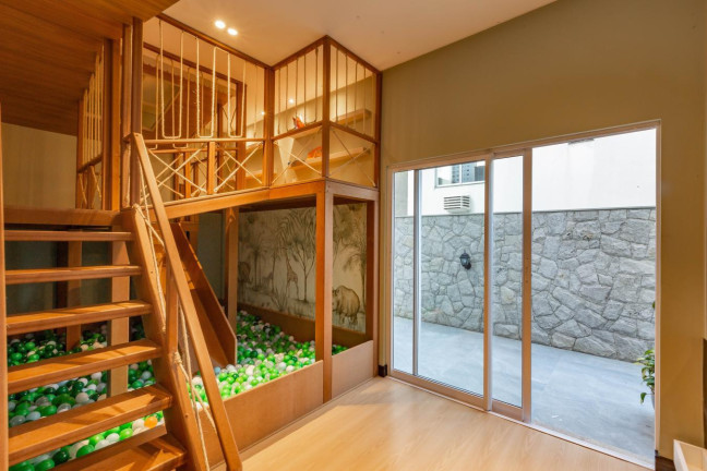 Imagem Apartamento com 3 Quartos à Venda, 130 m² em Pioneiros - Balneário Camboriú Imagem Apartamento com 3 Quartos à Venda, 130 m² em Pioneiros - Balneário Camboriú