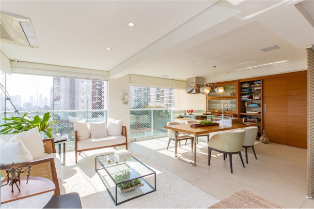 Imagem Apartamento com 4 Quartos à Venda, 251 m² em Campo Belo - São Paulo