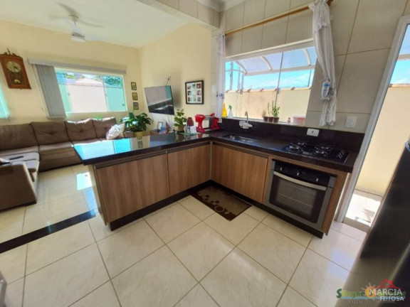 Imagem Casa com 3 Quartos à Venda, 163 m² em Loteamento Estância Mirante De Caraguatatuba - Caraguatatuba Imagem Casa com 3 Quartos à Venda, 163 m² em Loteamento Estância Mirante De Caraguatatuba - Caraguatatuba