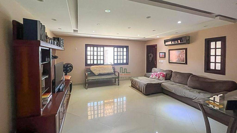 Imagem Casa com 4 Quartos à Venda, 290 m² em Itaipu - Niterói Imagem Casa com 4 Quartos à Venda, 290 m² em Itaipu - Niterói