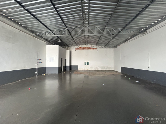 Imóvel Comercial para Alugar, 200 m² em Ipanema - Patos De Minas