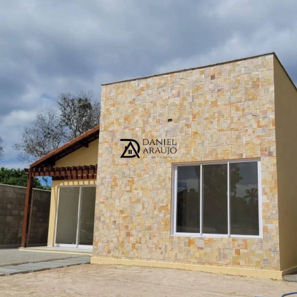 Imagem Casa com 4 Quartos à Venda, em Mossoró Imagem Casa com 4 Quartos à Venda, em Mossoró