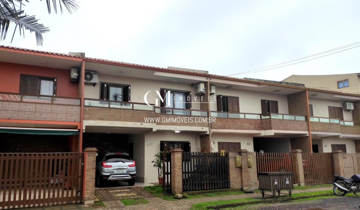 Casa com 3 Quartos à Venda, 131 m² em Stan - Torres