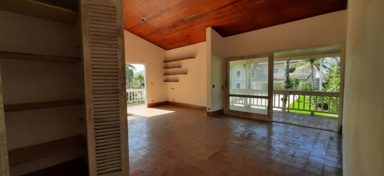 Imagem Casa com 5 Quartos à Venda, 247 m² em Massaguaçu - Caraguatatuba