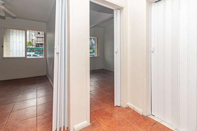 Imagem Imóvel com 2 Quartos à Venda, em Santana - Porto Alegre Imagem Imóvel com 2 Quartos à Venda, em Santana - Porto Alegre