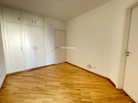 Imagem Imóvel com 2 Quartos para Alugar, 67 m² em Moema - São Paulo Imagem Imóvel com 2 Quartos para Alugar, 67 m² em Moema - São Paulo