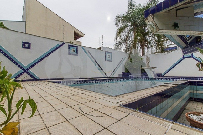 Imagem Casa com 5 Quartos à Venda, 800 m² em Jardim Botânico - Porto Alegre Imagem Casa com 5 Quartos à Venda, 800 m² em Jardim Botânico - Porto Alegre
