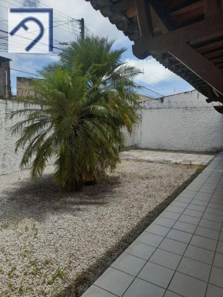 Imagem Casa com 4 Quartos à Venda, 257 m² em Lagoa Nova - Natal