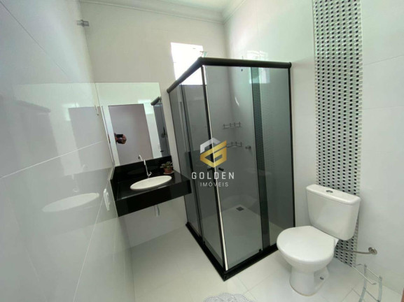 Imagem Sobrado com 3 Quartos à Venda, 195 m² em Centro - Balneário Camboriú Imagem Sobrado com 3 Quartos à Venda, 195 m² em Centro - Balneário Camboriú