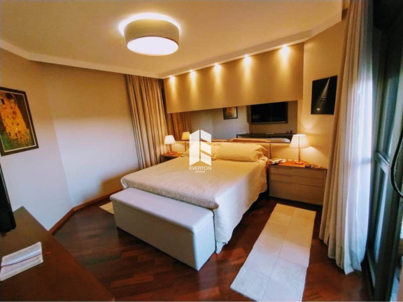 Imagem Apartamento com 3 Quartos à Venda, 338 m² em Patronato - Santa Maria Imagem Apartamento com 3 Quartos à Venda, 338 m² em Patronato - Santa Maria