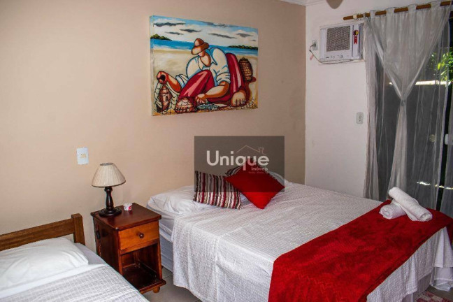 Imagem Casa com 7 Quartos à Venda, 330 m² em Geribá - Armação Dos Búzios Imagem Casa com 7 Quartos à Venda, 330 m² em Geribá - Armação Dos Búzios