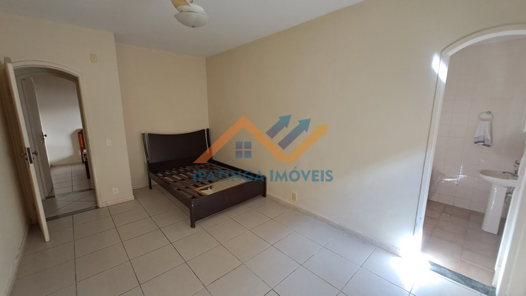 Imagem Casa com 4 Quartos à Venda, 284 m² em Amaro Lanari - Coronel Fabriciano Imagem Casa com 4 Quartos à Venda, 284 m² em Amaro Lanari - Coronel Fabriciano