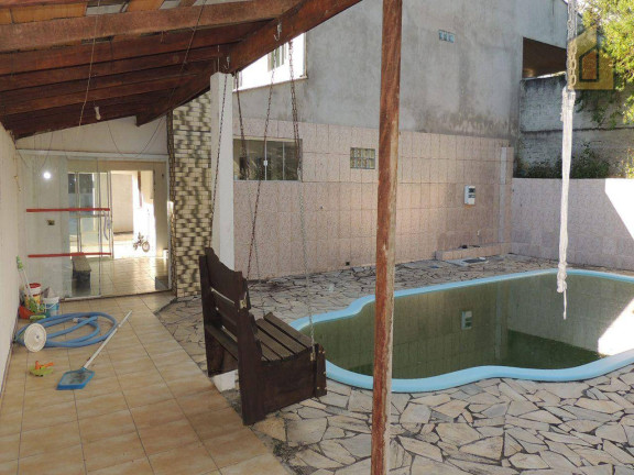 Imagem Chácara com 3 Quartos à Venda, 300 m² em Centro - Lapa Imagem Chácara com 3 Quartos à Venda, 300 m² em Centro - Lapa
