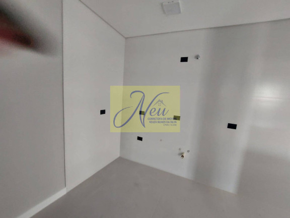 Imagem Casa com 3 Quartos à Venda, 169 m² em Uberaba - Curitiba Imagem Casa com 3 Quartos à Venda, 169 m² em Uberaba - Curitiba