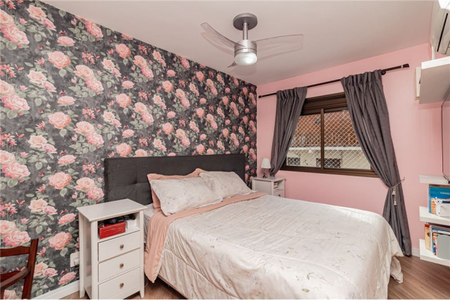 Imagem Imóvel com 2 Quartos à Venda, em Higienópolis - Porto Alegre Imagem Imóvel com 2 Quartos à Venda, em Higienópolis - Porto Alegre