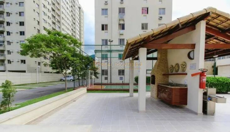 Imagem Apartamento com 2 Quartos à Venda, 50 m² em Jacarepaguá - Rio De Janeiro