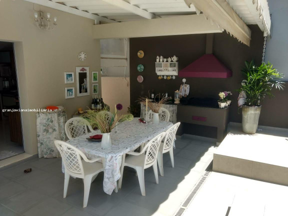 Imagem Casa à Venda, em São Paulo 2 - Cotia Imagem Casa à Venda, em São Paulo 2 - Cotia