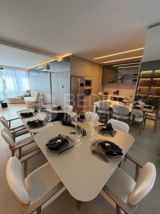 Imagem Apartamento com 4 Quartos à Venda, 149 m² em Centro - Balneário Camboriú Imagem Apartamento com 4 Quartos à Venda, 149 m² em Centro - Balneário Camboriú