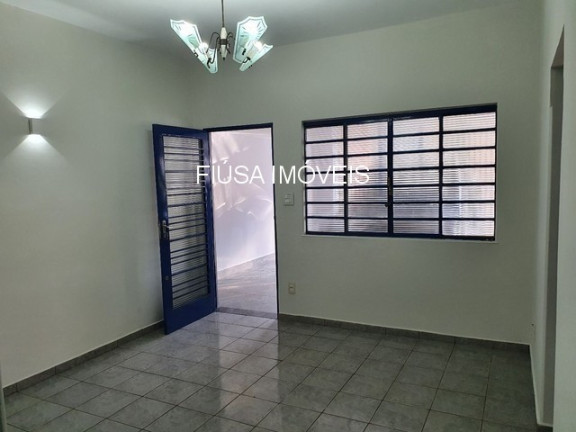 Imagem Casa com 2 Quartos à Venda, em Vila Tibério - Ribeirão Preto Imagem Casa com 2 Quartos à Venda, em Vila Tibério - Ribeirão Preto