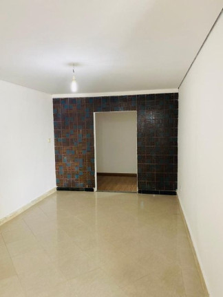 Imagem Casa com 3 Quartos para Alugar, 150 m² em Centro - Suzano Imagem Casa com 3 Quartos para Alugar, 150 m² em Centro - Suzano