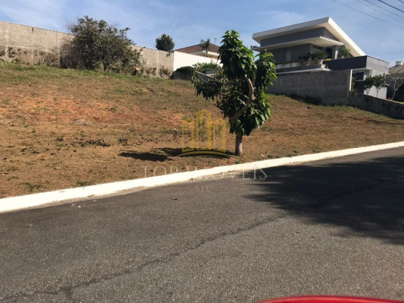 Terreno à Venda, 600 m² em Sapé - Caçapava