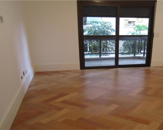 Imagem Imóvel com 3 Quartos à Venda, 210 m² em Vila Nova Conceição - São Paulo Imagem Imóvel com 3 Quartos à Venda, 210 m² em Vila Nova Conceição - São Paulo