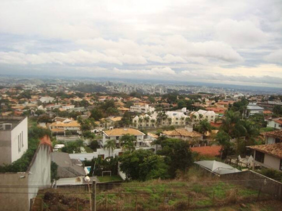 Imagem Casa com 4 Quartos à Venda, 600 m² em Belvedere - Belo Horizonte