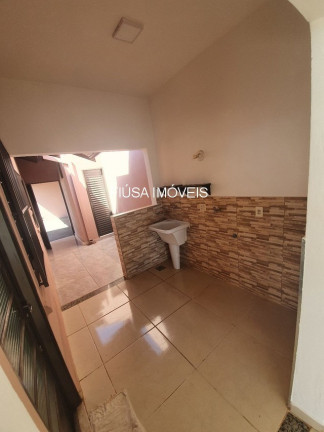Imagem Casa com 2 Quartos à Venda, em Jardim Arlindo Laguna - Ribeirão Preto Imagem Casa com 2 Quartos à Venda, em Jardim Arlindo Laguna - Ribeirão Preto