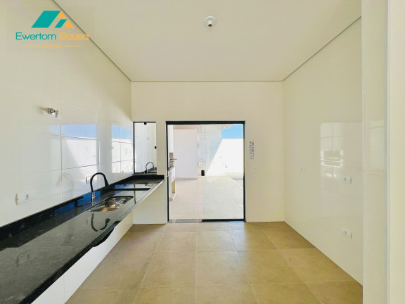 Imagem Casa com 3 Quartos à Venda, 104 m² em Nova Cerejeira - Atibaia Imagem Casa com 3 Quartos à Venda, 104 m² em Nova Cerejeira - Atibaia