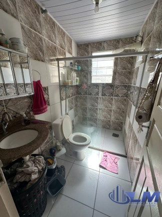 Imagem Casa com 3 Quartos à Venda, 34 m² em Praia Do Riacho - Guarapari Imagem Casa com 3 Quartos à Venda, 34 m² em Praia Do Riacho - Guarapari