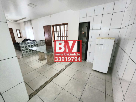 Imagem Casa com 2 Quartos à Venda, 480 m² em Irajá - Rio De Janeiro Imagem Casa com 2 Quartos à Venda, 480 m² em Irajá - Rio De Janeiro