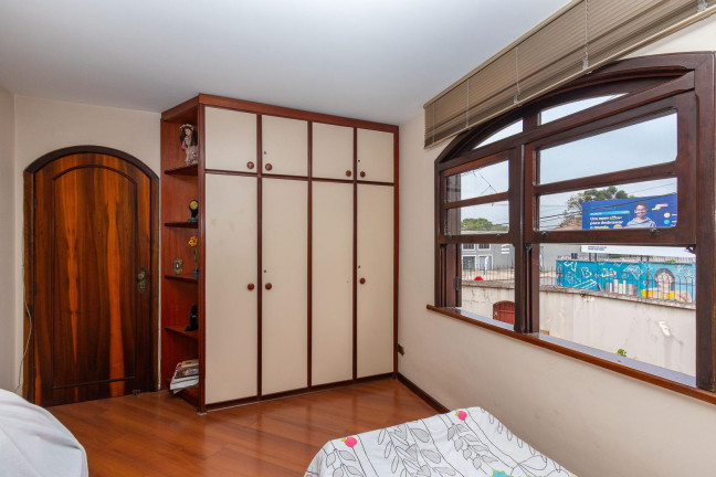 Imagem Casa com 3 Quartos à Venda, 223 m² em Portão - Curitiba Imagem Casa com 3 Quartos à Venda, 223 m² em Portão - Curitiba