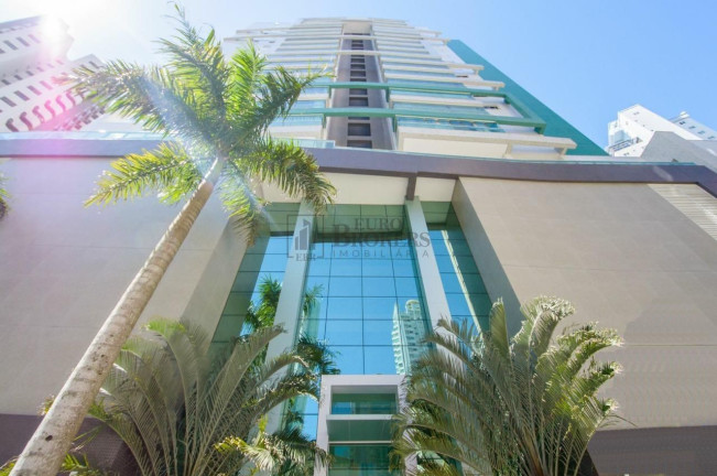 Imagem Apartamento com 4 Quartos à Venda, 181 m² em Centro - Balneário Camboriú Imagem Apartamento com 4 Quartos à Venda, 181 m² em Centro - Balneário Camboriú