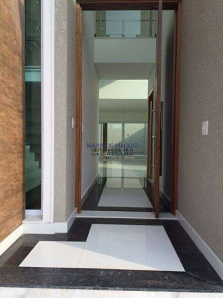 Imagem Casa com 4 Quartos à Venda, 450 m² em Genesis 1 - Barueri Imagem Casa com 4 Quartos à Venda, 450 m² em Genesis 1 - Barueri