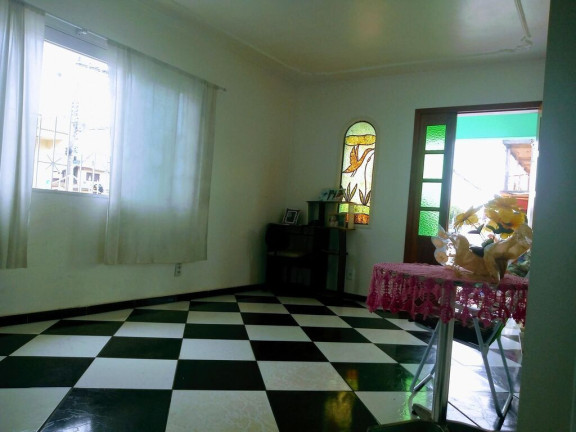 Imagem Casa com 3 Quartos à Venda, em Niterói - Canoas Imagem Casa com 3 Quartos à Venda, em Niterói - Canoas