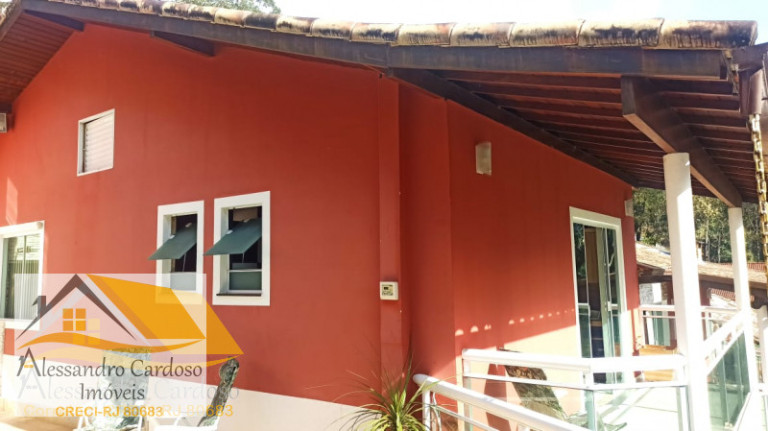 Imagem Casa com 4 Quartos à Venda, 500 m² em Parque Santa Elisa - Nova Friburgo Imagem Casa com 4 Quartos à Venda, 500 m² em Parque Santa Elisa - Nova Friburgo