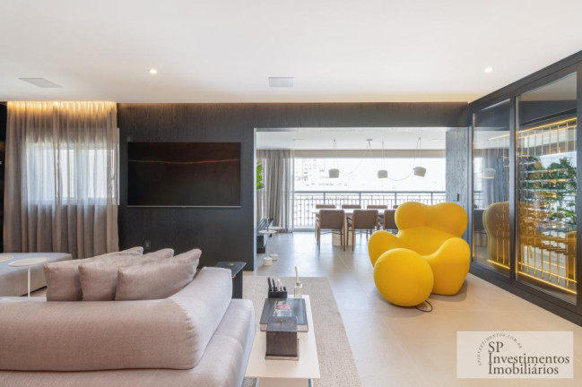 Imagem Apartamento com 2 Quartos à Venda, 171 m² em Moema - São Paulo