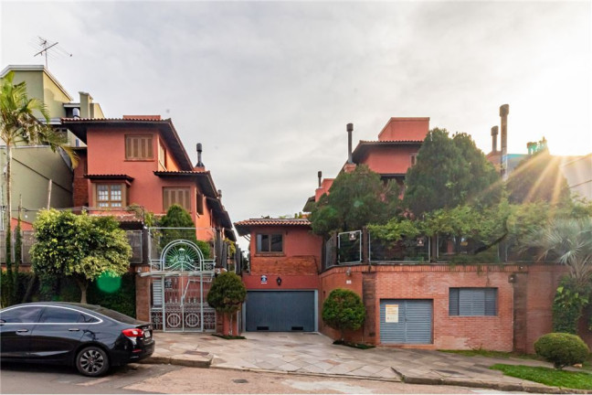 Imagem Casa de Condomínio com 3 Quartos à Venda, 214 m² em Vila Jardim - Porto Alegre Imagem Casa de Condomínio com 3 Quartos à Venda, 214 m² em Vila Jardim - Porto Alegre